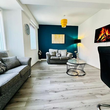 The Belmont Suite Sasco Apartments بلاكبول الغرفة الصورة